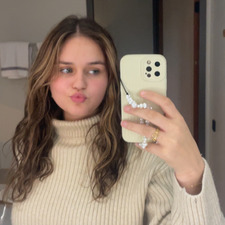 Fleur Van der jeught 