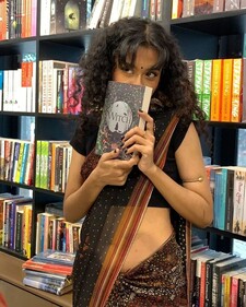 চন্দ্রমল্লিকা 