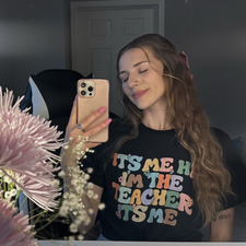 Bella&#x1f9da;&#x1f3fc;‍♀️