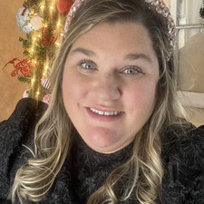 Amanda Turner
