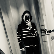 chris *ੈ✩‧₊˚