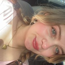 lou ‎ ‧₊˚ ౨ৎ