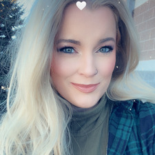 Amanda Rae Button