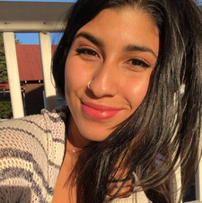 Eva at The Willow Branch