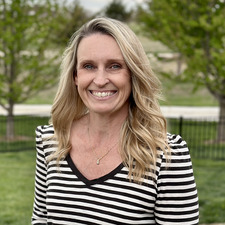 Marilyn (Annie) Wolfe