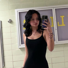 Victoria Renée