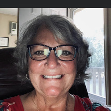 Lisa Burton