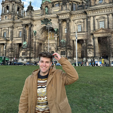 Daniel González