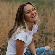 Claire Lowe
