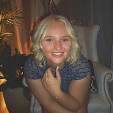 Gabby Barnette