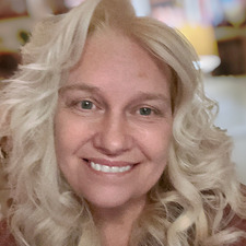 Tracey Voyles