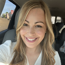 Tara Hanson