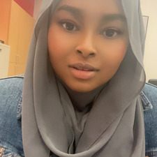 zeynab Ismail