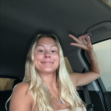 Olivia Castle