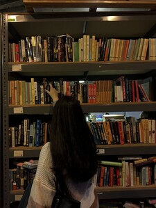 smiling_books