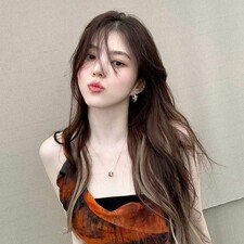 jude⋆°. (IS EDITING REVIEWS)