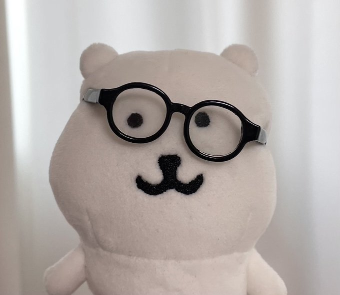 Goodreads profile picture for @intestines