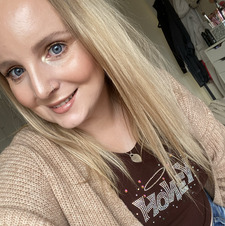 Laura Oaten