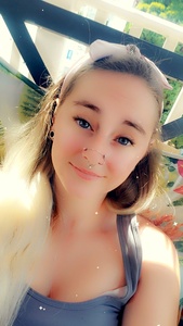 Karlye Beautifulpikagirl