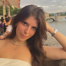 Laura C
