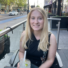 Sian Thomas