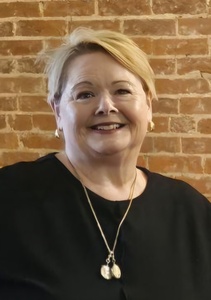 Amy C McKinney 