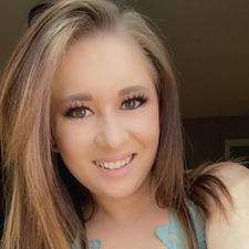 Angel Leise 