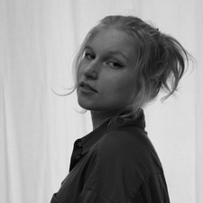 Zoë