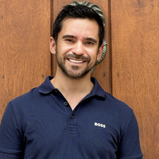 Alejandro Riveros G.