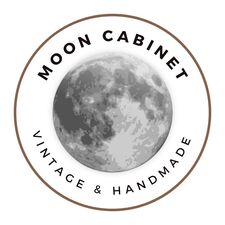 MoonCabinet