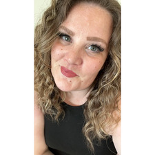 ficklereader_yyc
