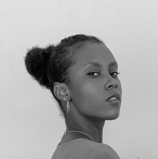 aquela Morena | Nicole