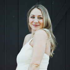Carly Hull