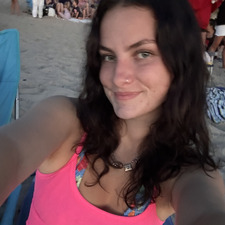 Lily Dolliff