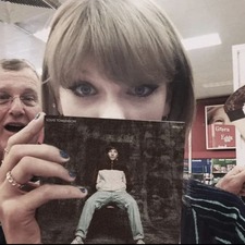 Lea ⋆｡ ﾟ☁︎