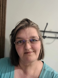 Tina H.