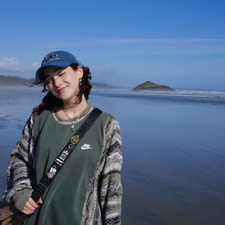 kayla (enchantedoddities)