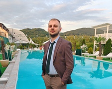 Alexandru Leonard
