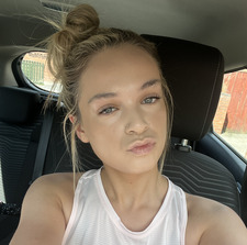 Holly Slee