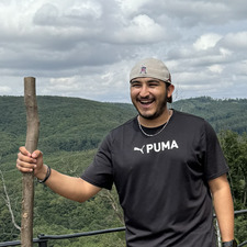 Edgar Leal