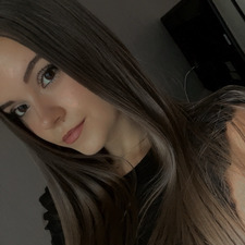 Александра Тихомирова