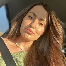 Никол Атанасова