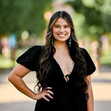 Alayna IndigenousReader