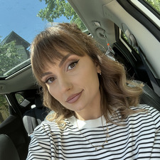 Oana C