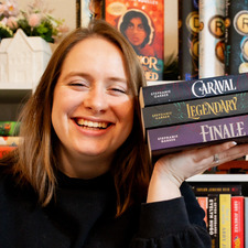 Marissa Z • Emzee_Reads