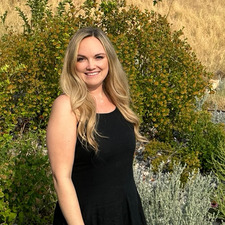 Lindsey Kenosh 