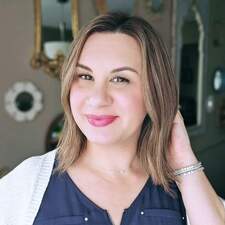 ✨️ Tracy Reads ✨️