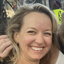 Nancy Freres