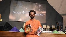 Reads with Raaj