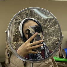 نور العباسي